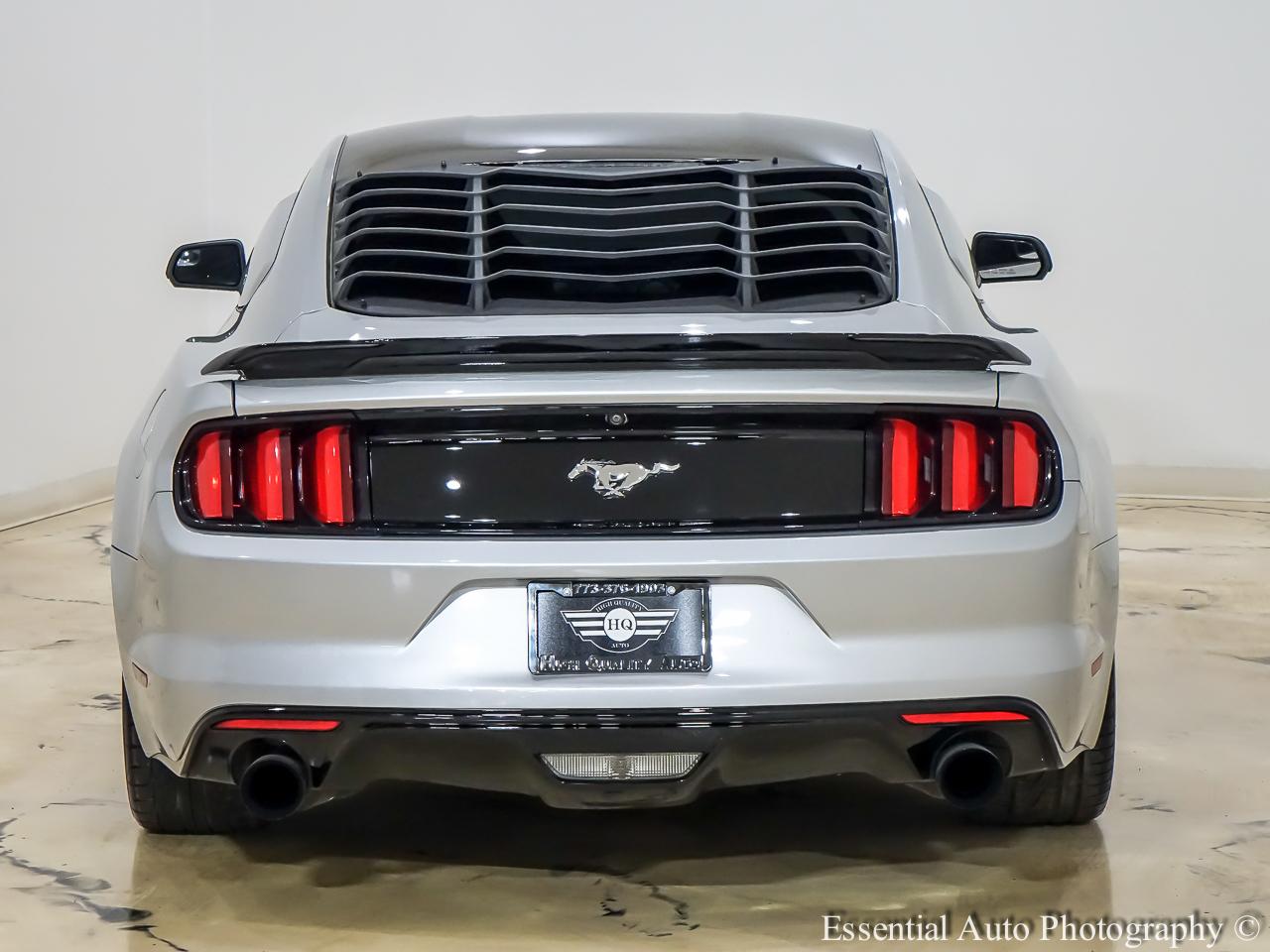 Ford Mustang EcoBoost Coupe 2017