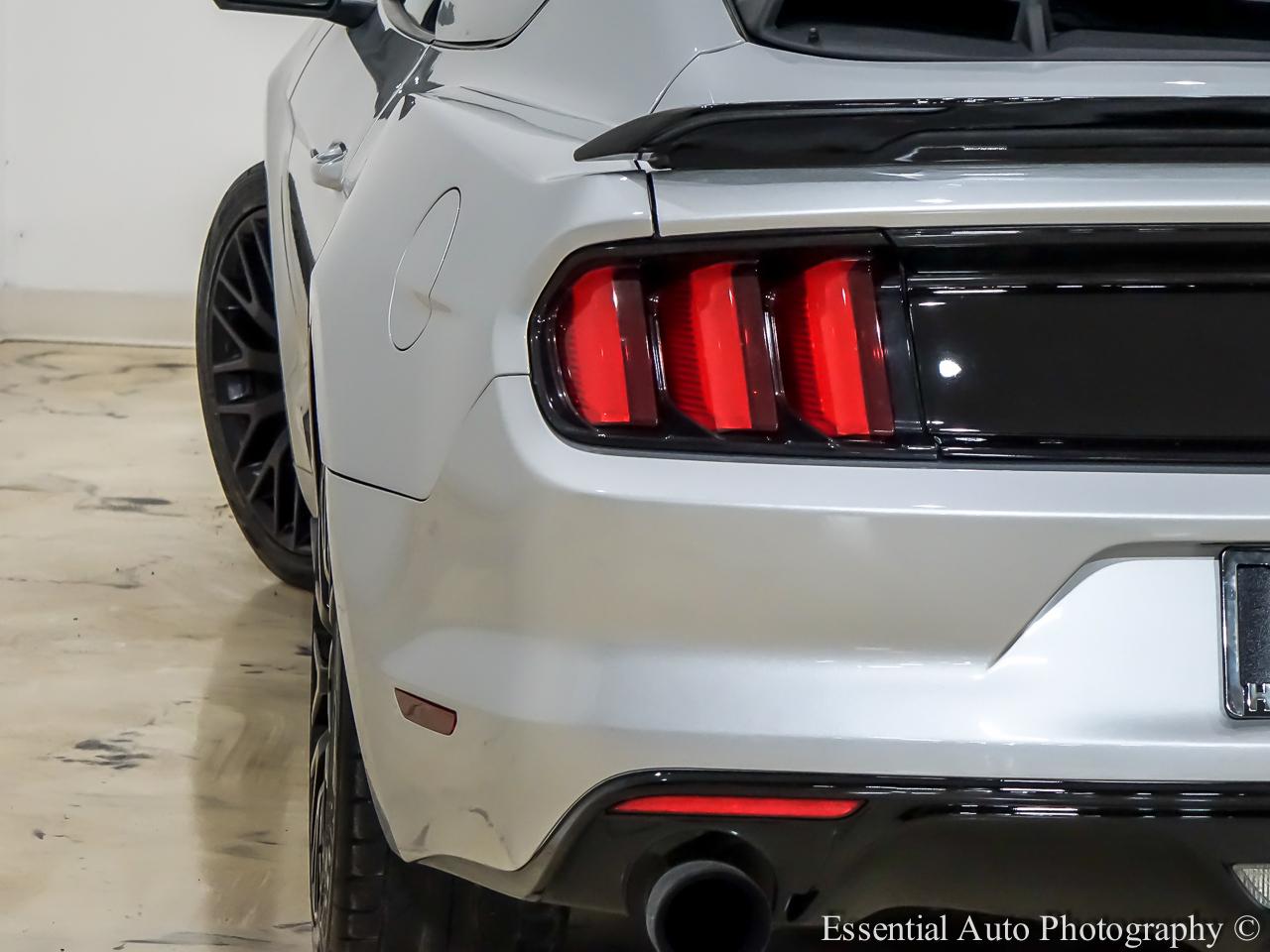 Ford Mustang EcoBoost Coupe 2017