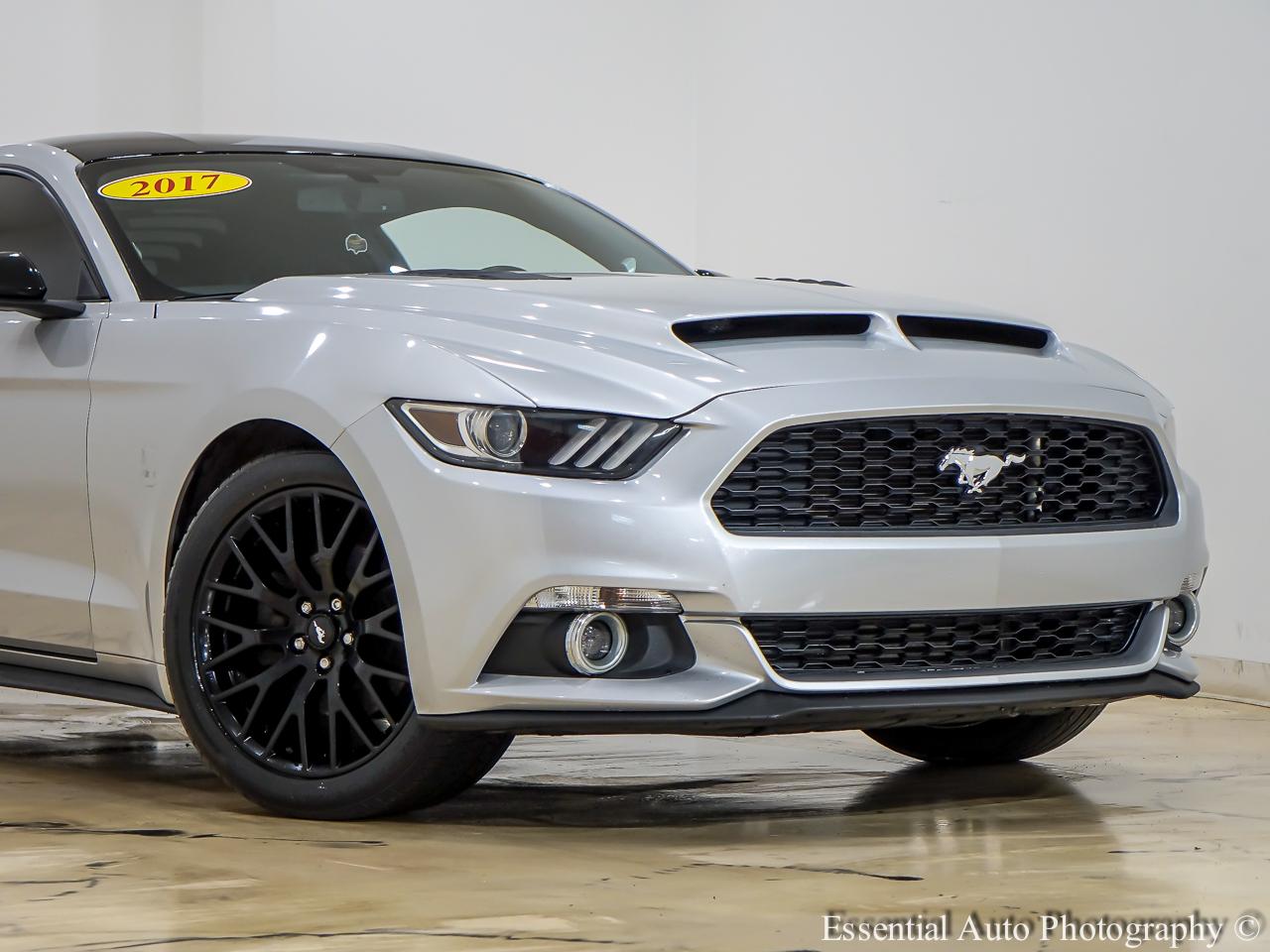 Ford Mustang EcoBoost Coupe 2017