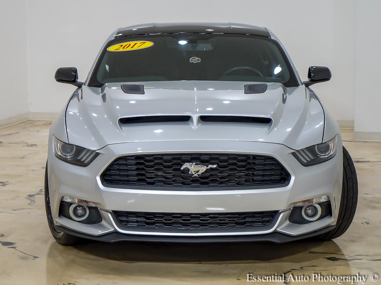 Ford Mustang EcoBoost Coupe 2017