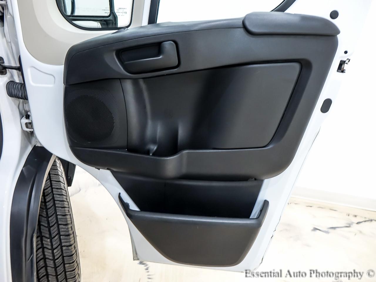 RAM Promaster 1500 Low Roof Tradesman 136-in. WB 2019