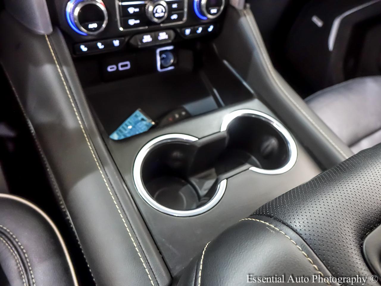 GMC Yukon SLT 4WD 2021