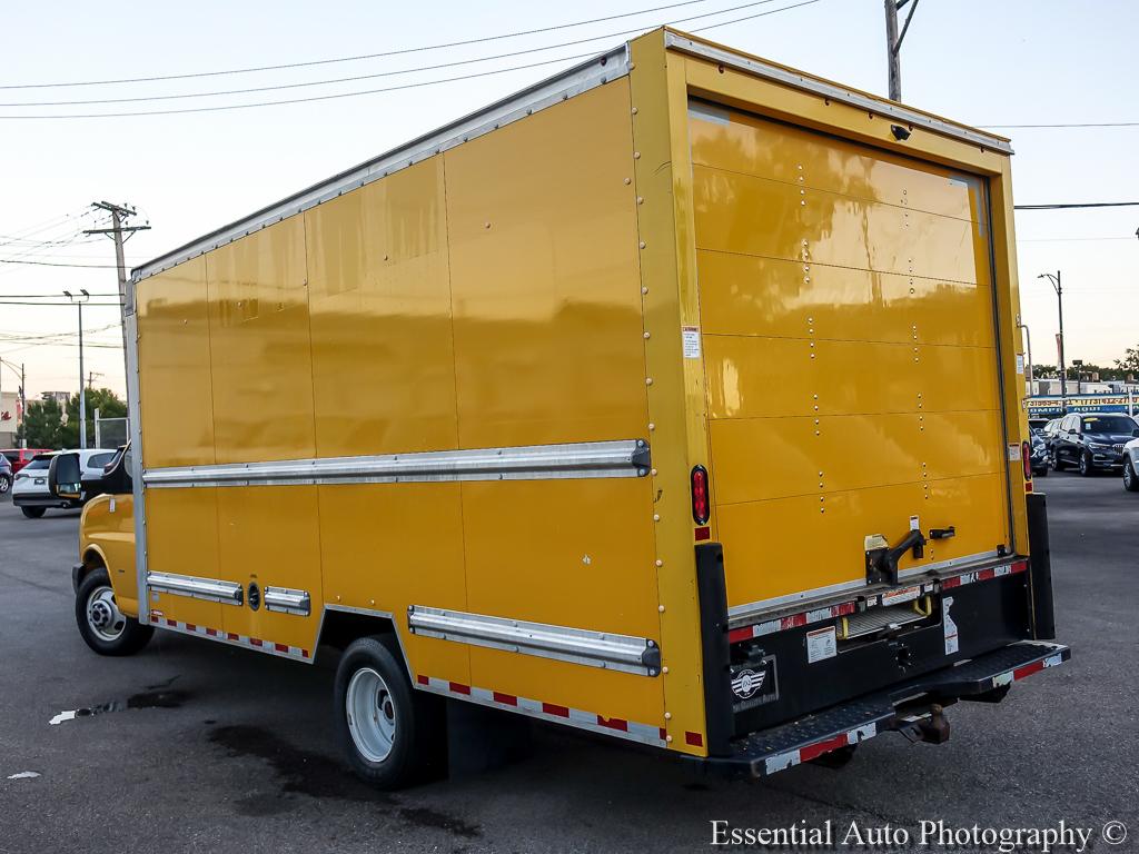 GMC Savana G3500 177 in. 2021