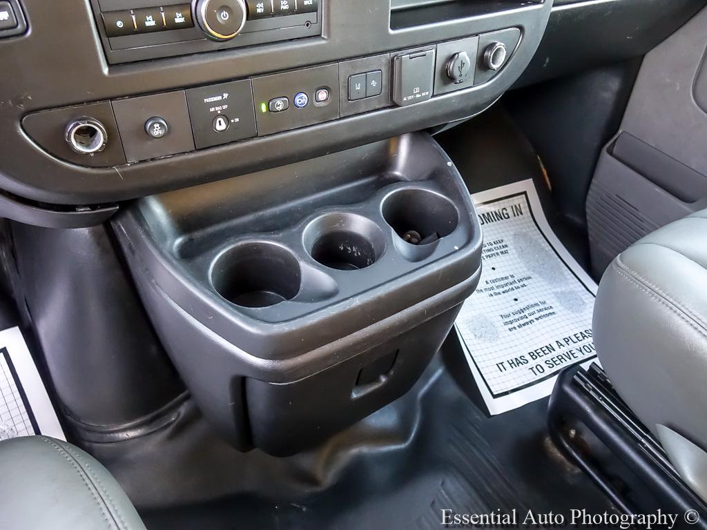 GMC Savana G3500 177 in. 2021