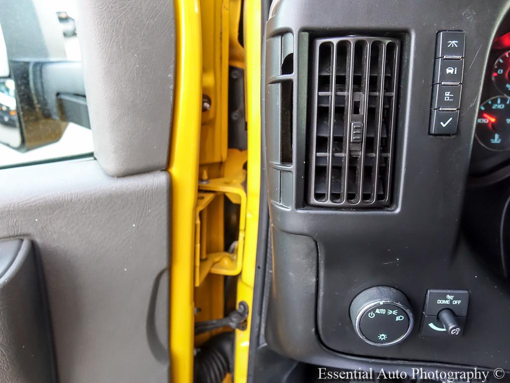 GMC Savana G3500 177 in. 2021