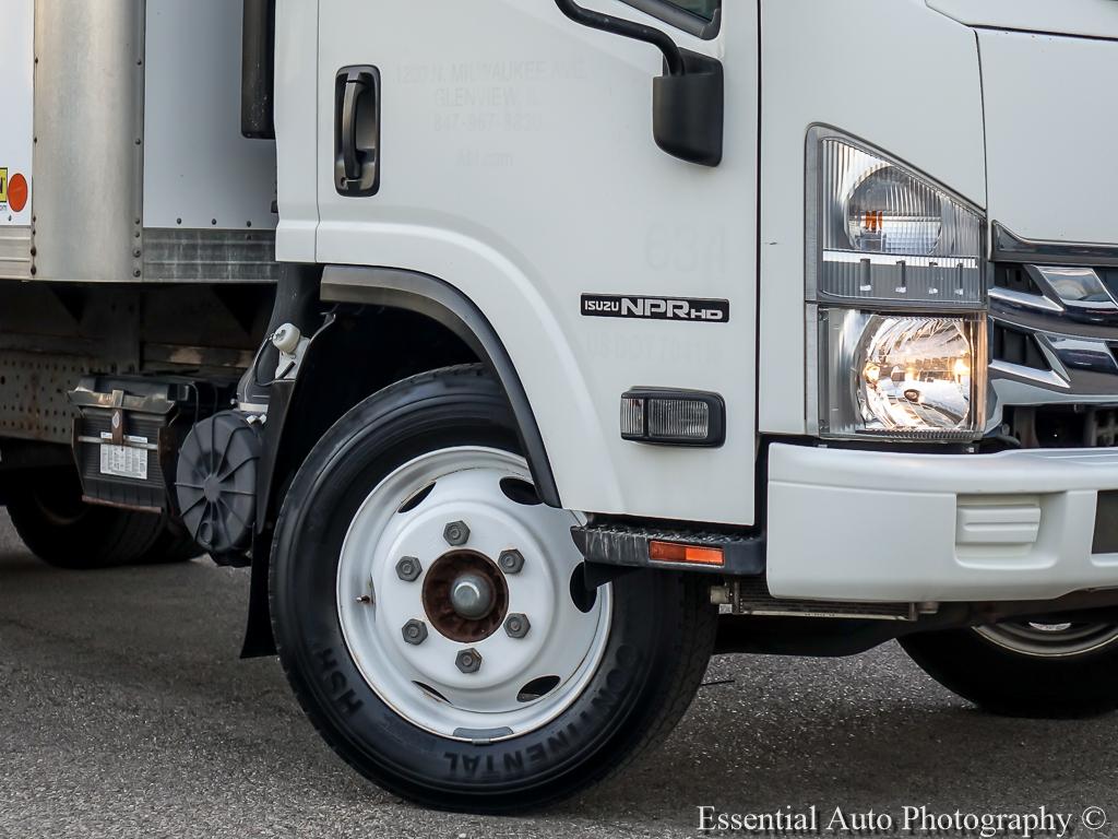 Isuzu NPR HD  2017