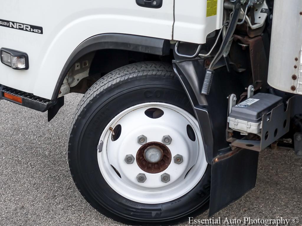 Isuzu NPR HD  2017