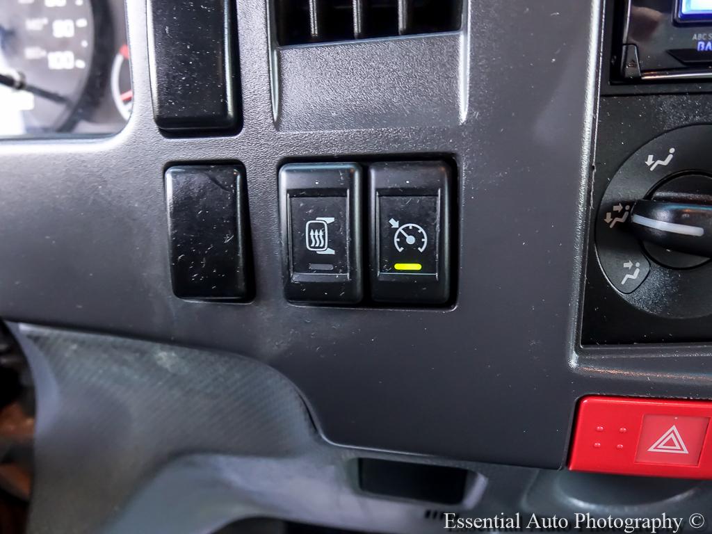 Isuzu NPR HD  2017