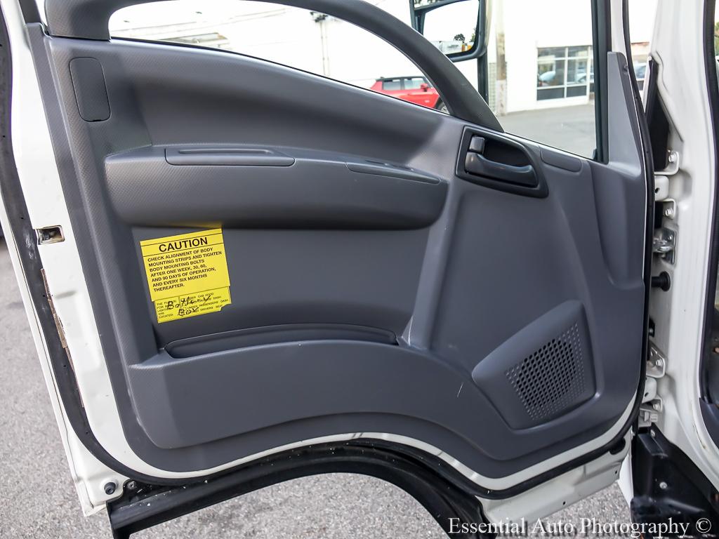 Isuzu NPR HD  2017