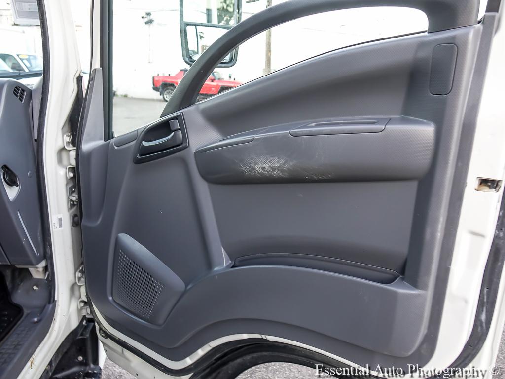 Isuzu NPR HD  2017