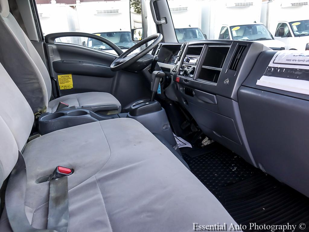 Isuzu NPR HD  2017