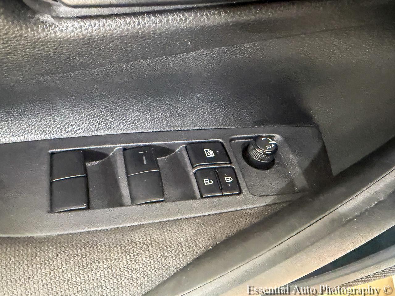 Toyota Corolla LE 2023