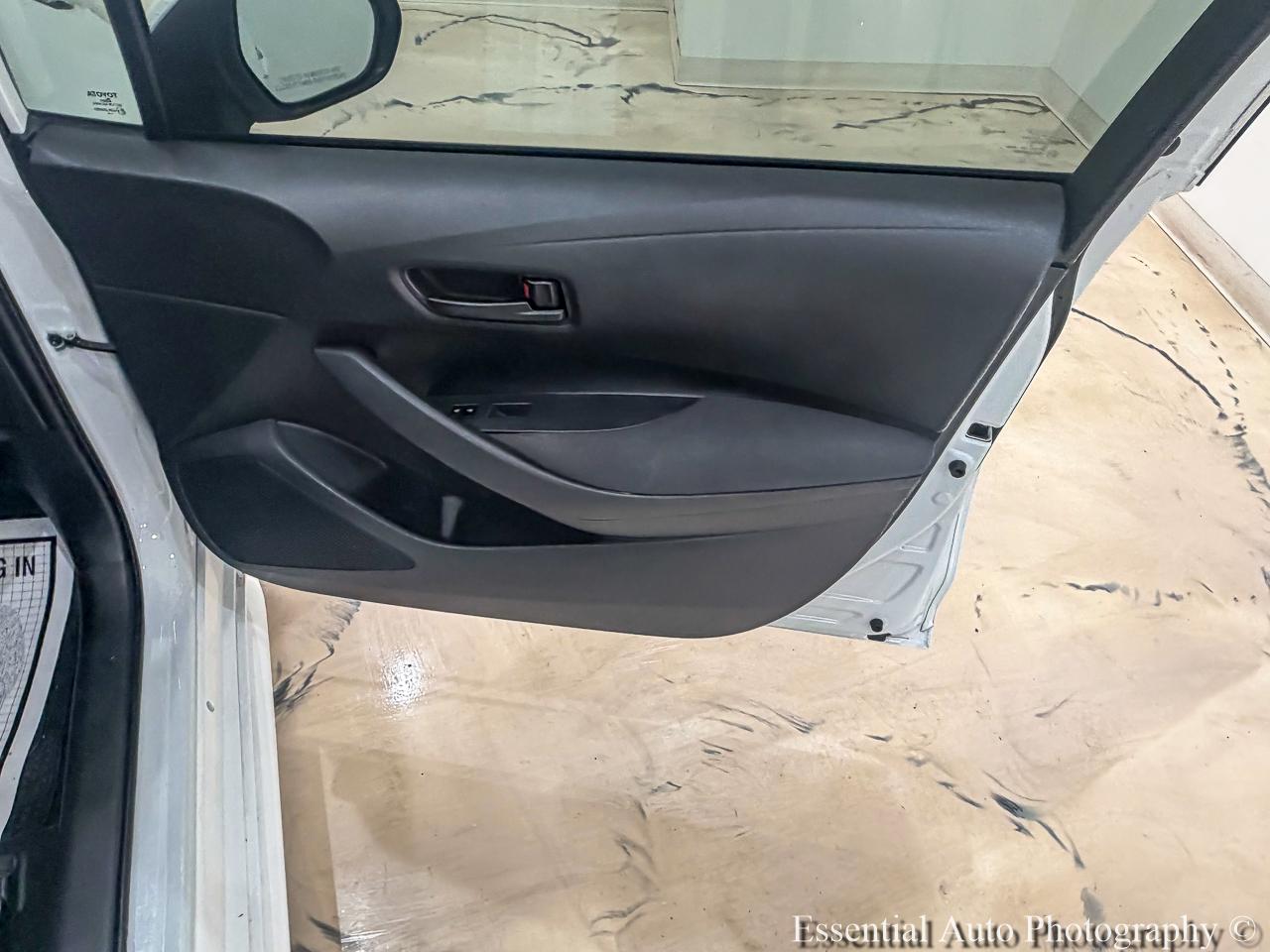 Toyota Corolla LE 2023