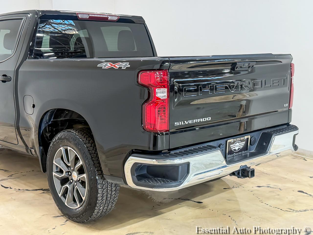 Chevrolet Silverado 1500 LT-L Crew Cab 4WD 2024