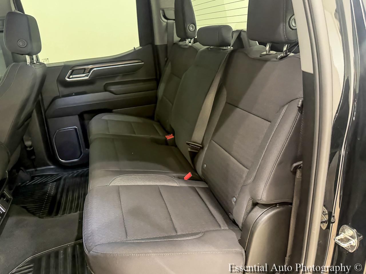 Chevrolet Silverado 1500 LT-L Crew Cab 4WD 2024