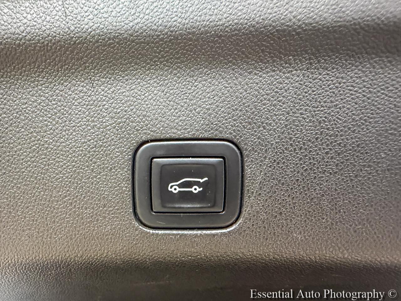 Chevrolet Tahoe High Country 4WD 2021