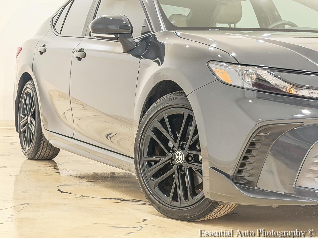 Toyota Camry photo 4