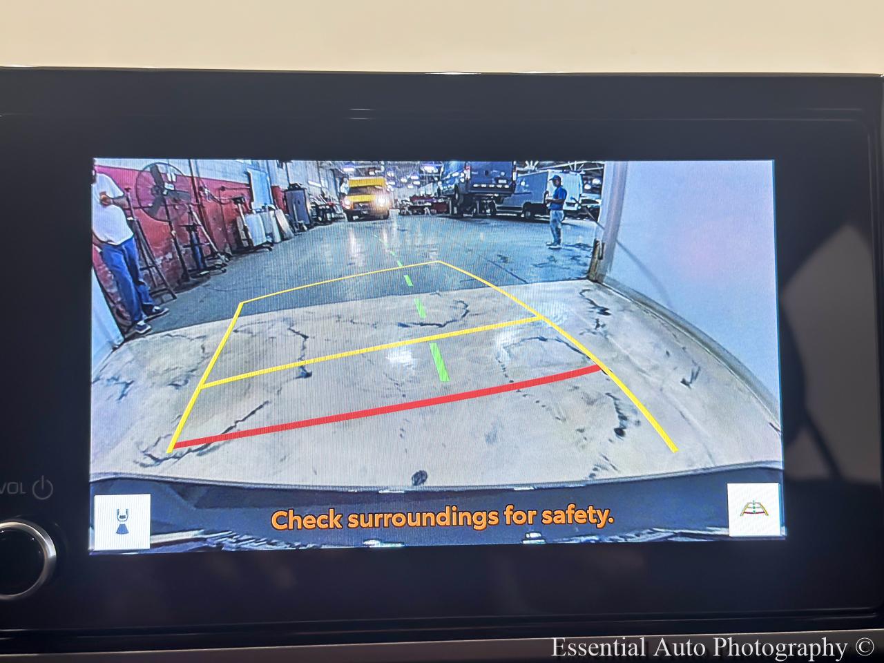 Toyota Camry photo 15
