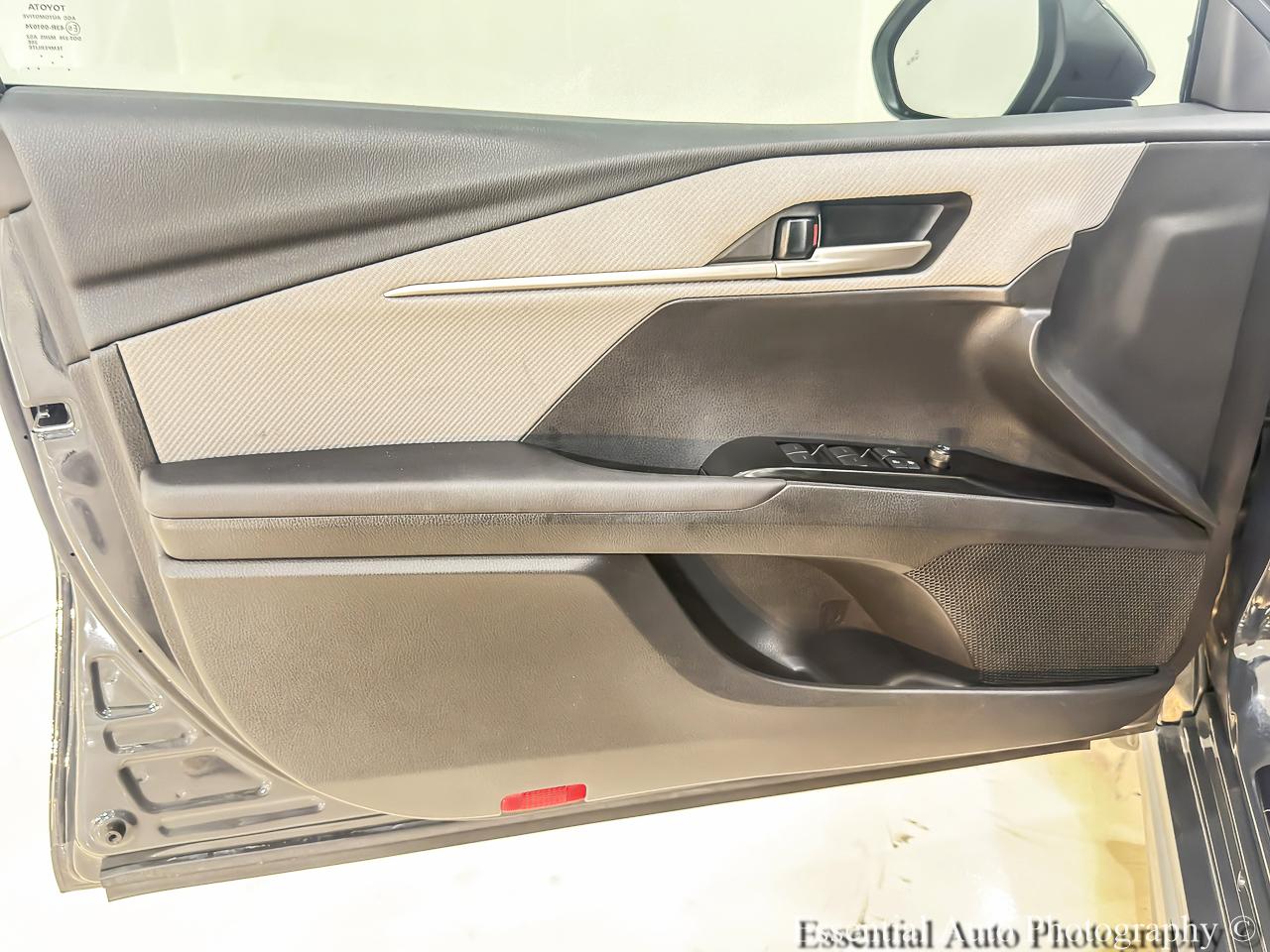 Toyota Camry photo 19