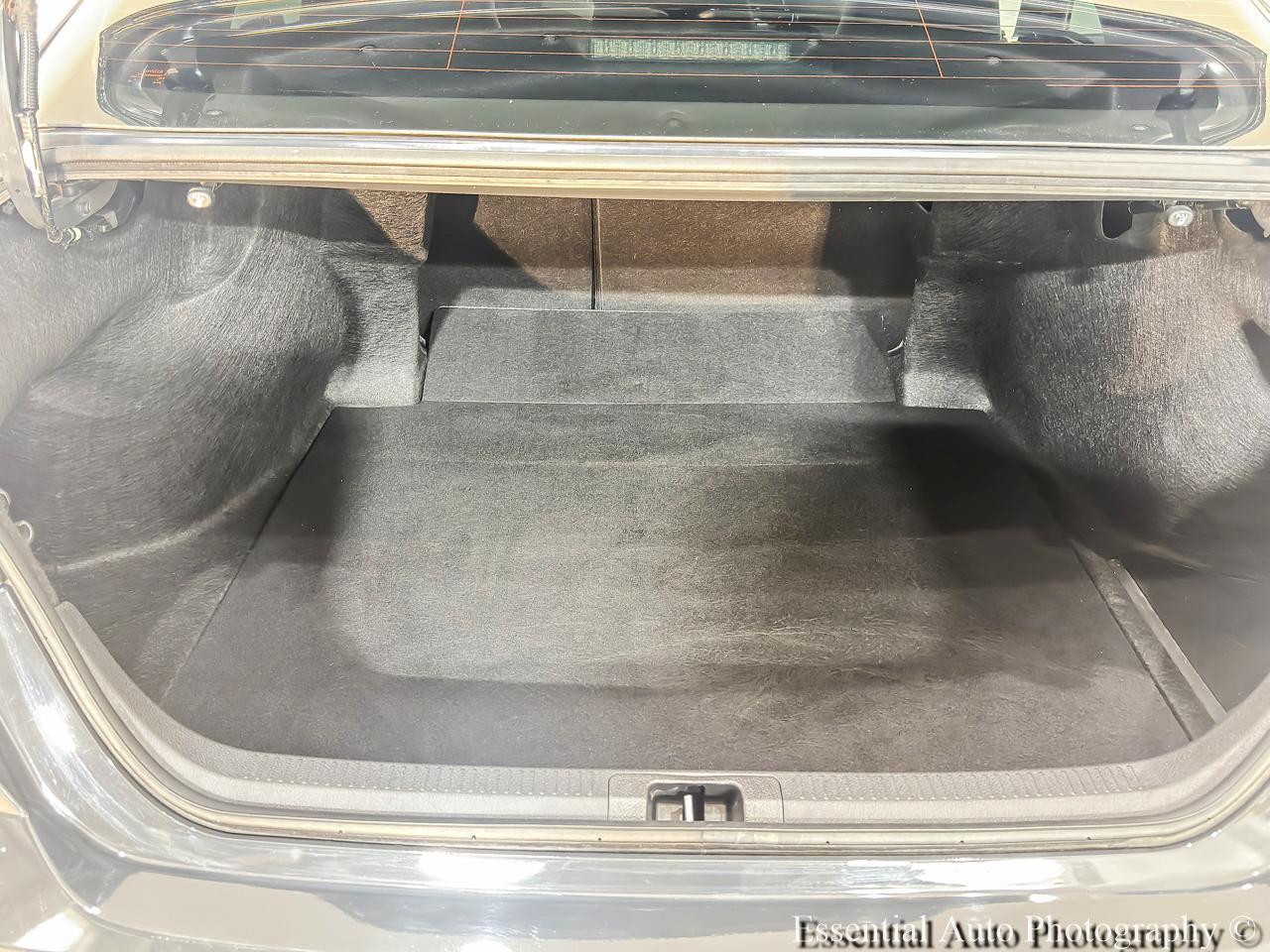 Toyota Camry photo 21