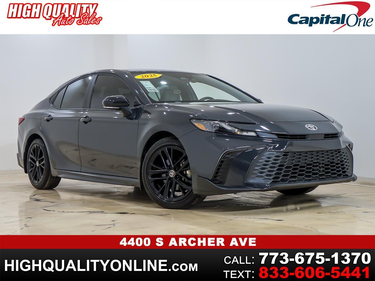 2025 Toyota Camry Hybrid SE