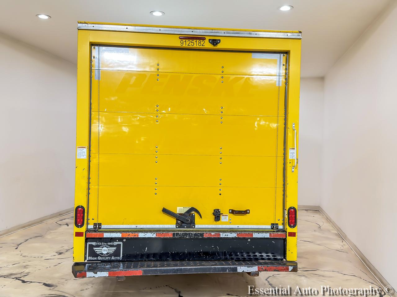 GMC Savana G3500 139 in. 2021
