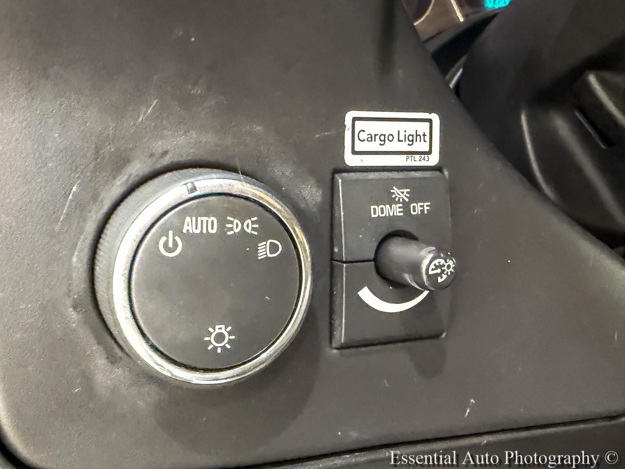 GMC Savana G3500 139 in. 2021