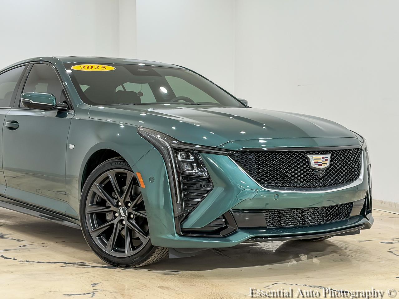 Cadillac CT5 Sport 2025