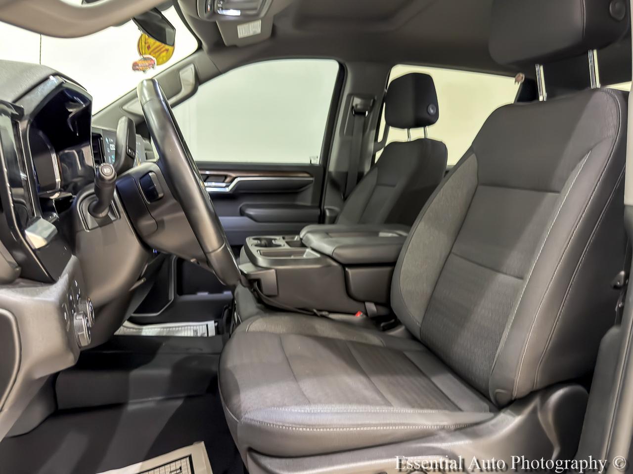 Chevrolet Silverado 1500 LT Crew Cab 4WD 2023