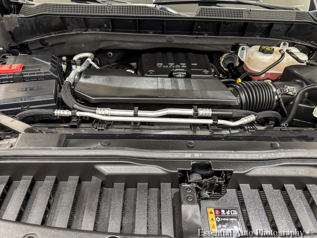 Chevrolet Silverado 1500 LT Crew Cab 4WD 2023