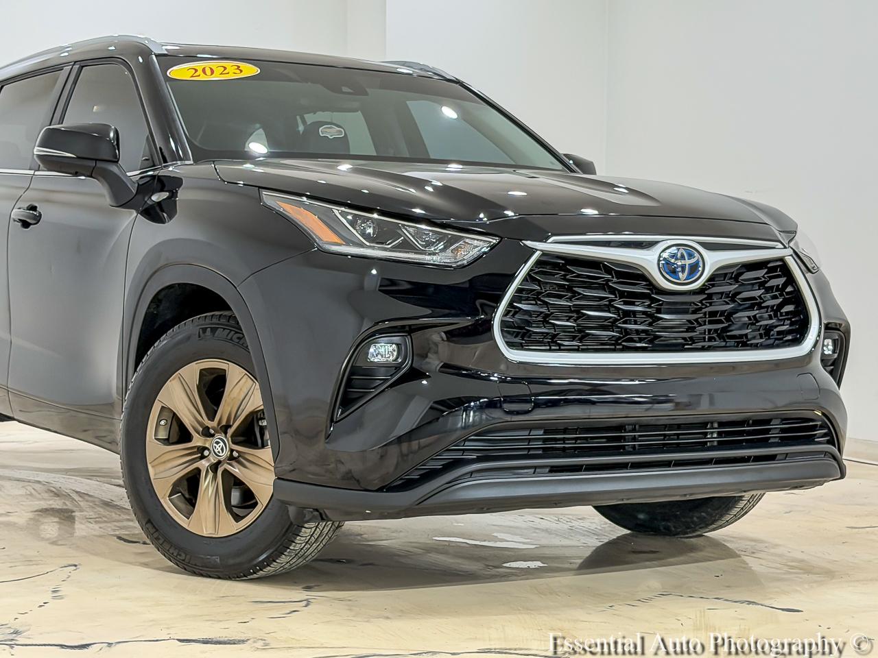 Toyota Highlander Hybrid Bronze Edition 2023