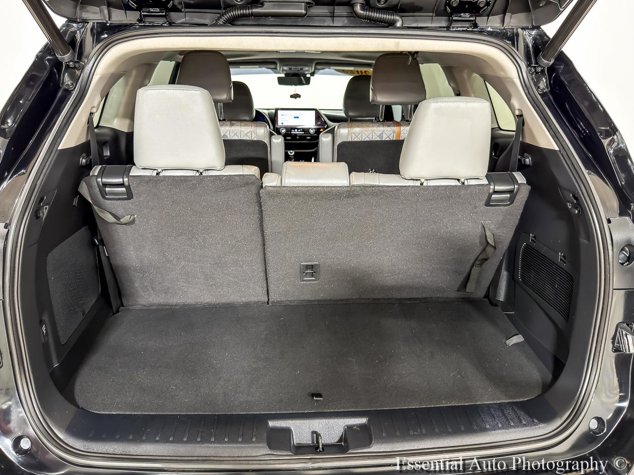 Toyota Highlander Hybrid Bronze Edition 2023