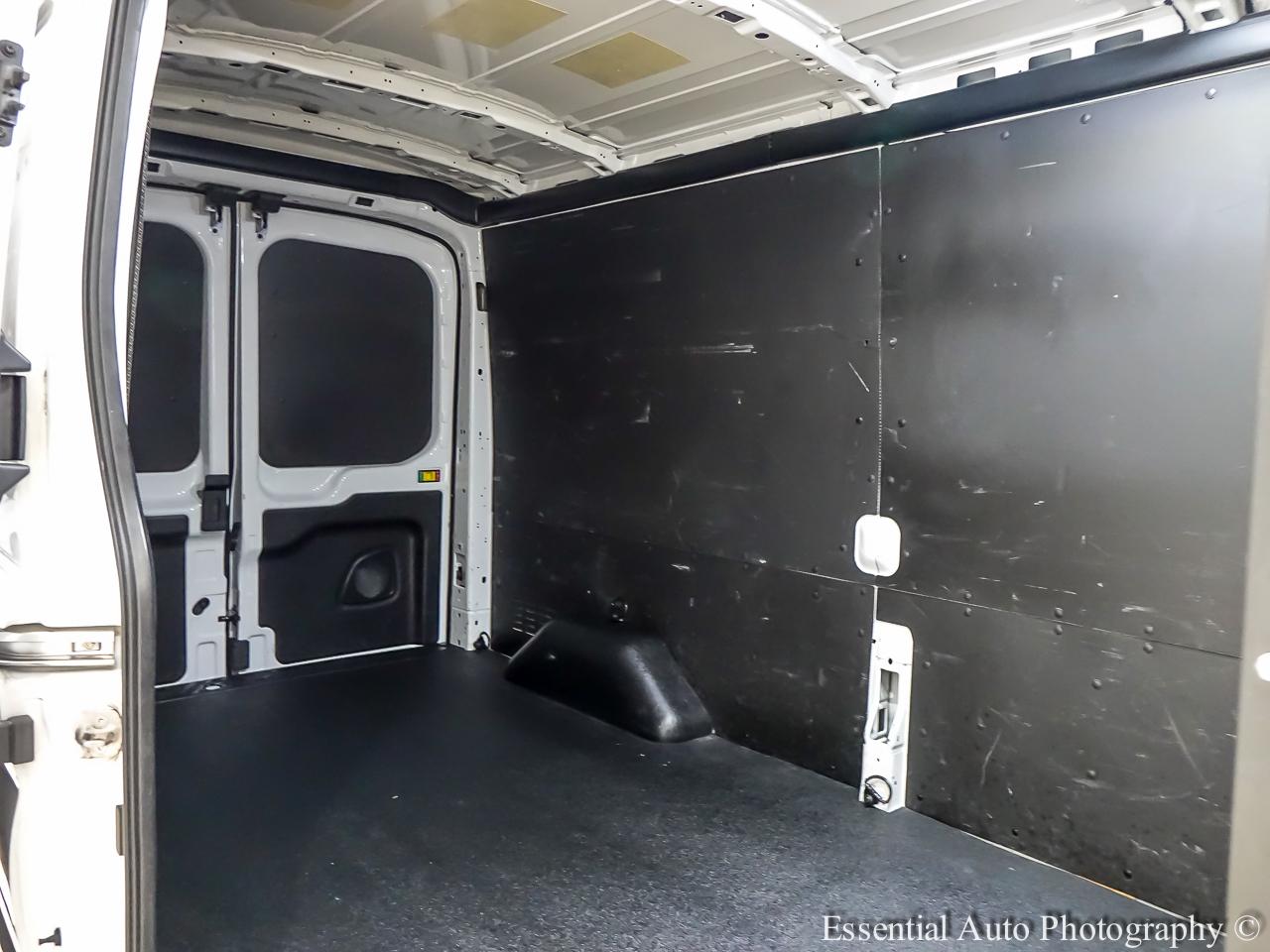 Ford Transit 250 Van Med. Roof w/Sliding Pass. 130-in. WB 2021