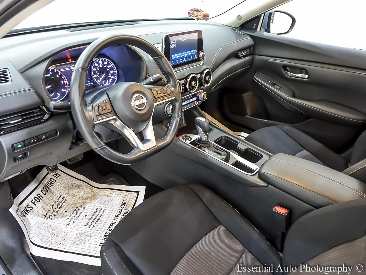Nissan Sentra SV 2024