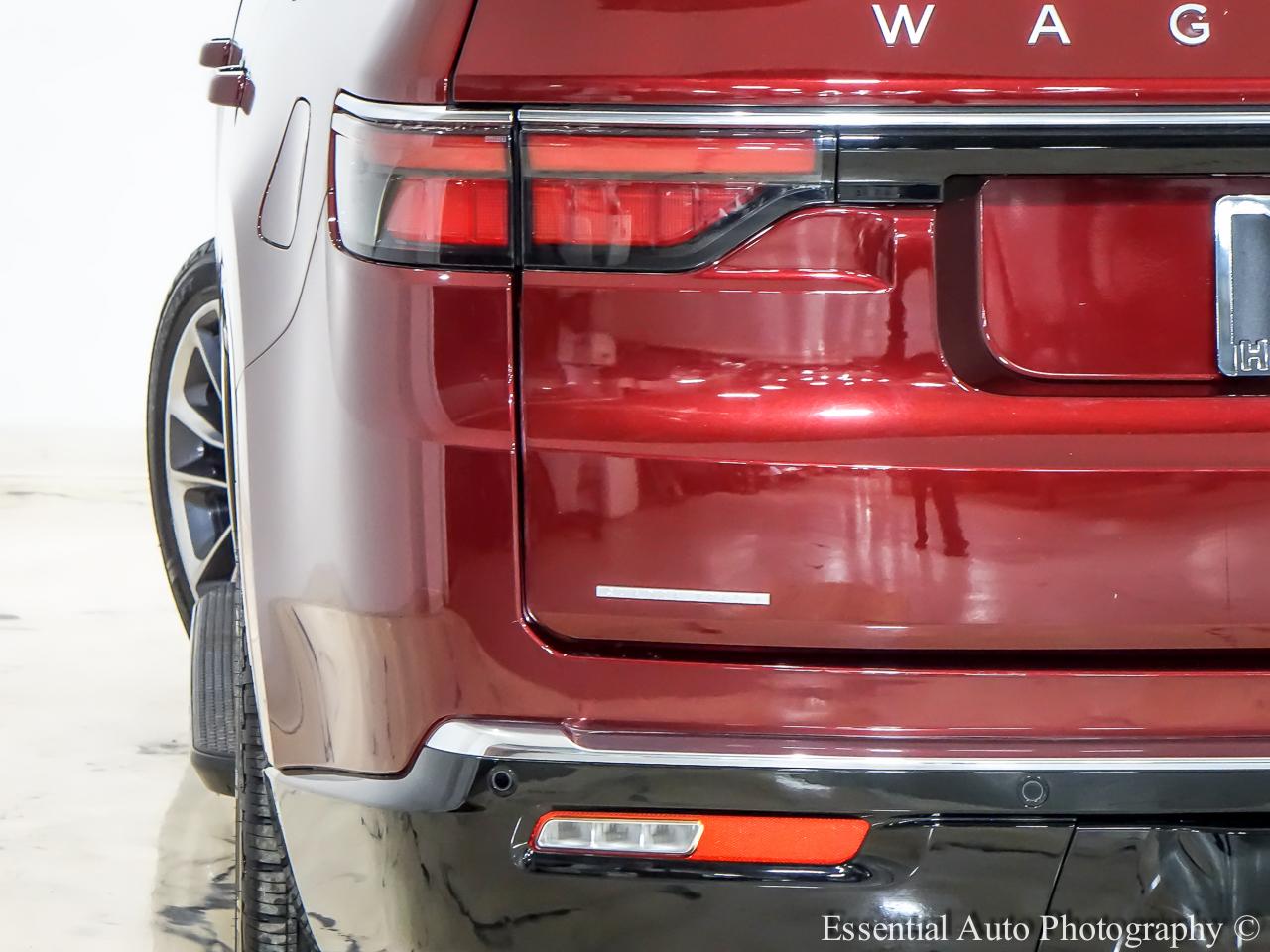 Jeep Wagoneer Series II 4WD 2022