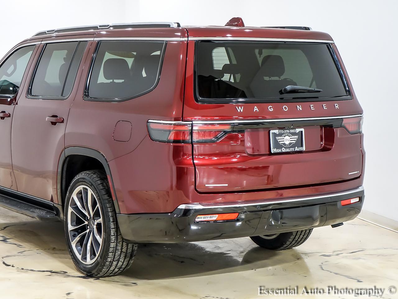 Jeep Wagoneer Series II 4WD 2022