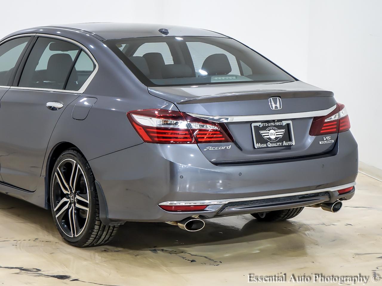 Honda Accord Touring V6 Sedan 6-Spd AT 2017