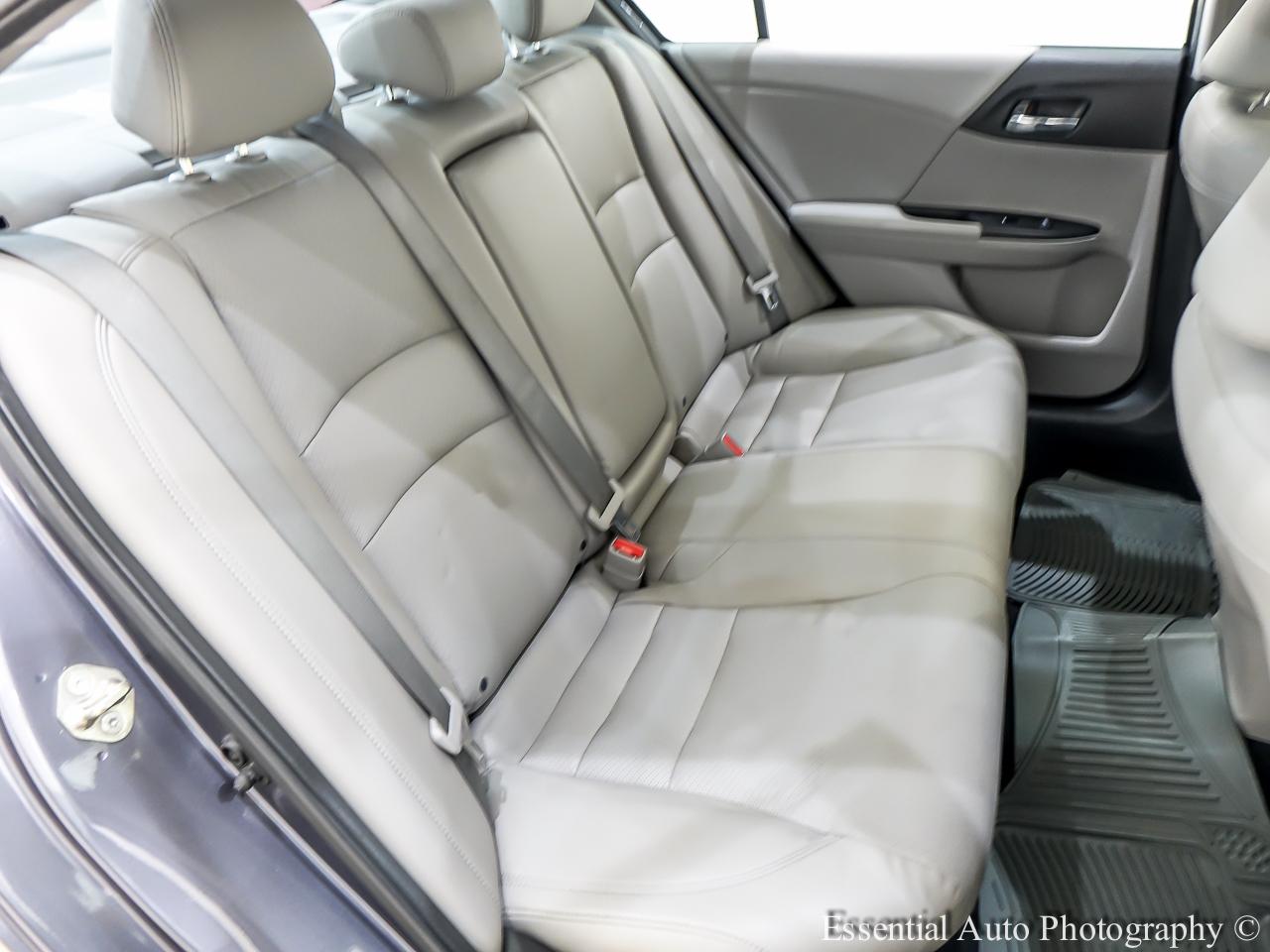 Honda Accord Touring V6 Sedan 6-Spd AT 2017
