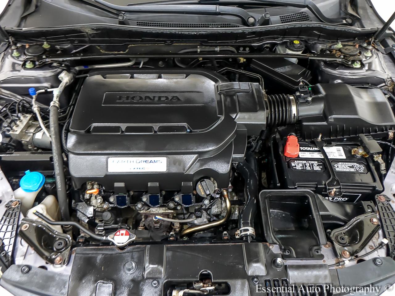 Honda Accord Touring V6 Sedan 6-Spd AT 2017