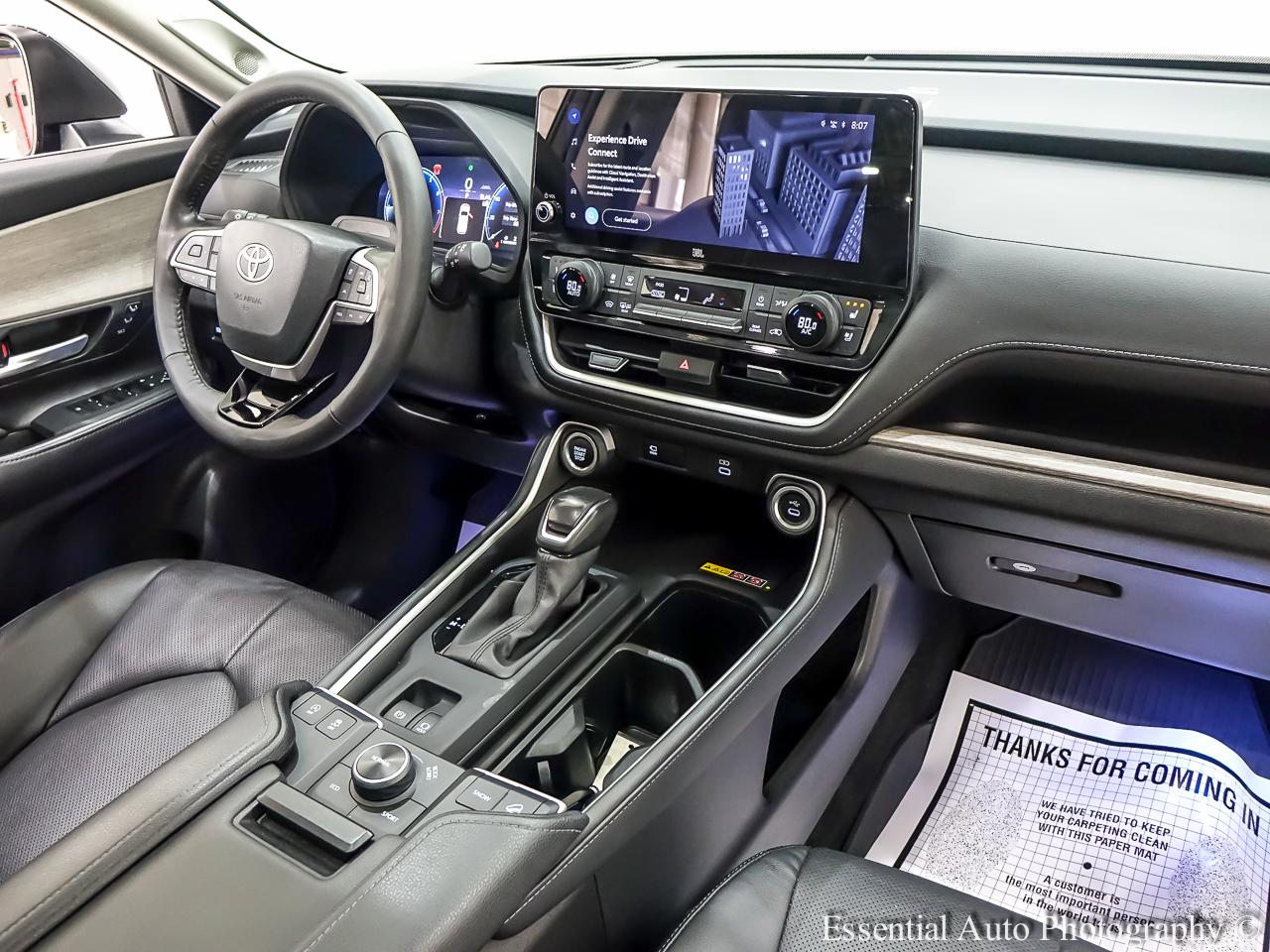 Toyota Grand Highlander Platinum AWD 2025