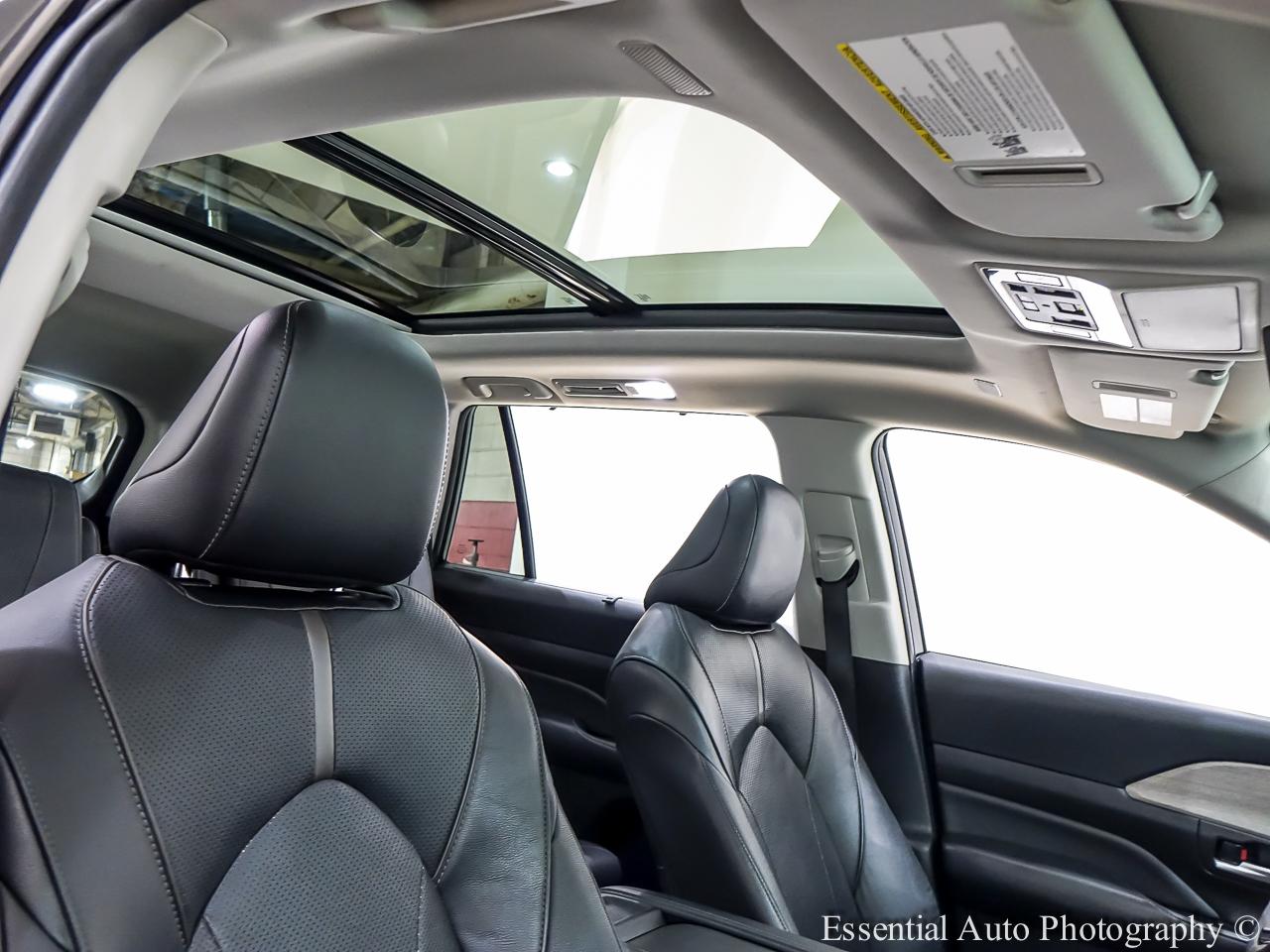 Toyota Grand Highlander Platinum AWD 2025