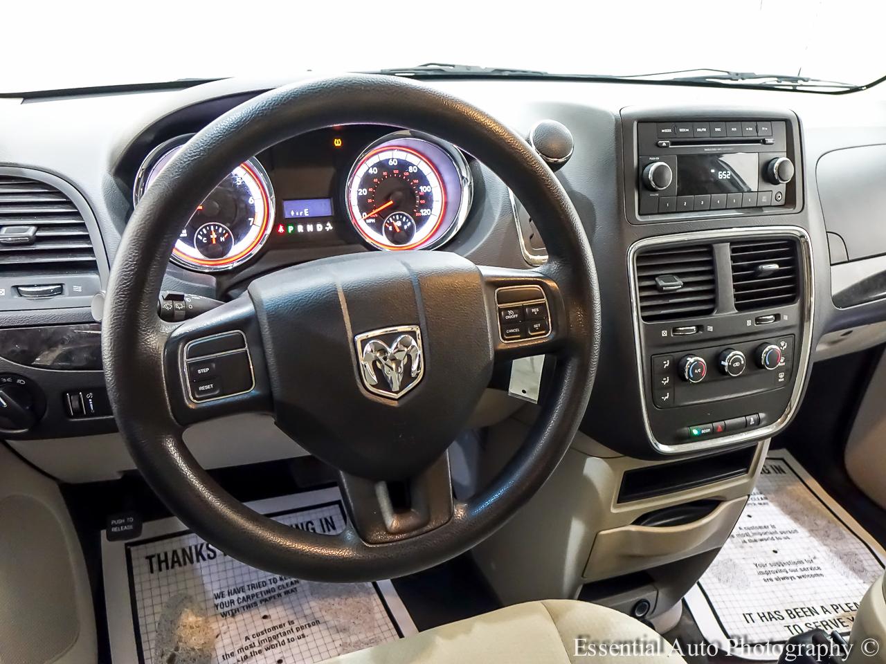 RAM Cargo Van Base 2013