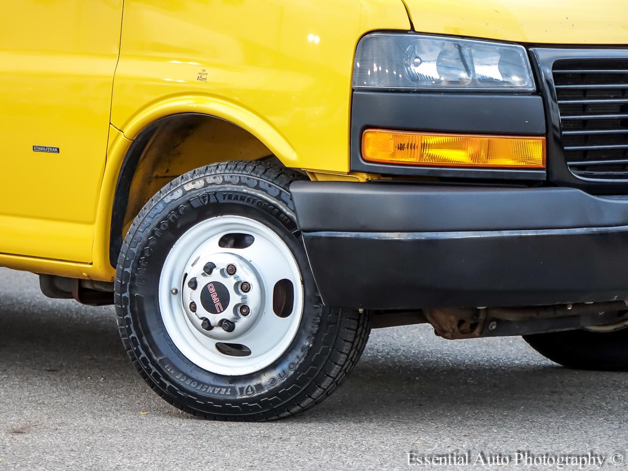 GMC Savana G3500 177 in. 2021