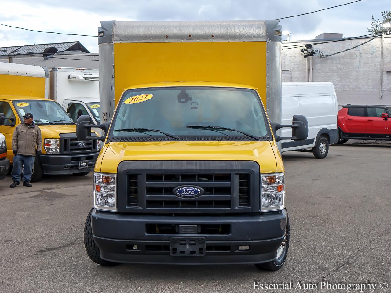 Ford Econoline E-350 Super Duty 2022
