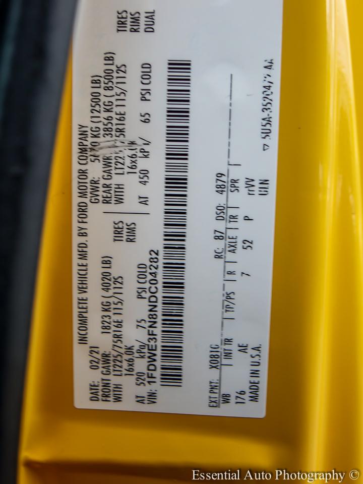 Ford Econoline E-350 Super Duty 2022