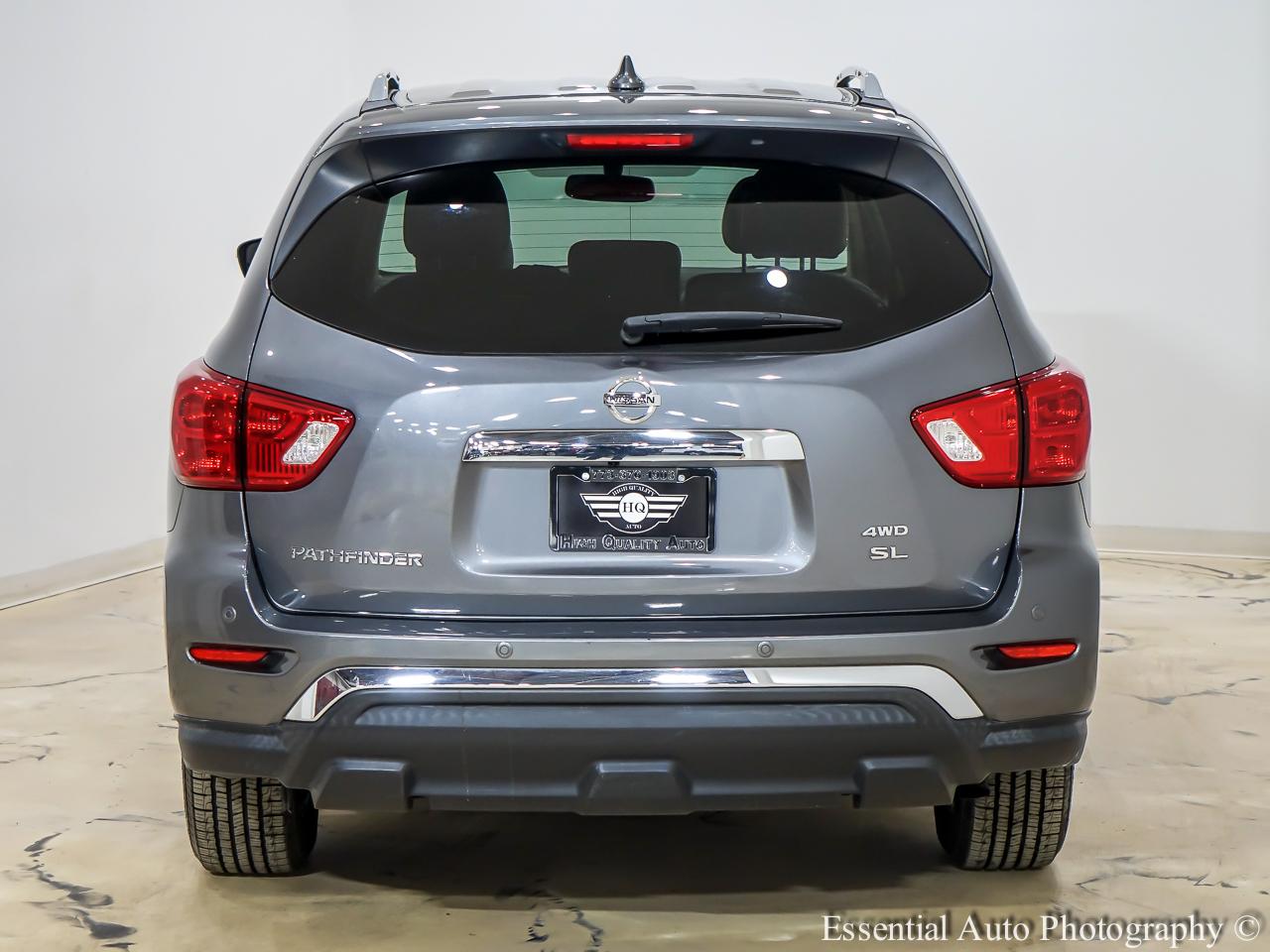 Nissan Pathfinder SL 4WD 2020