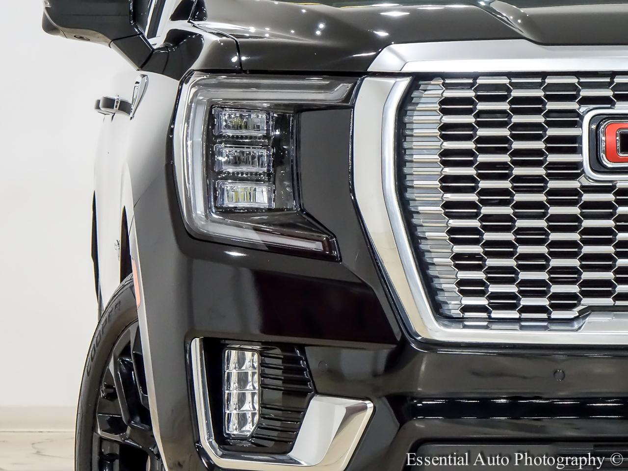 GMC Yukon Denali 4WD 2022