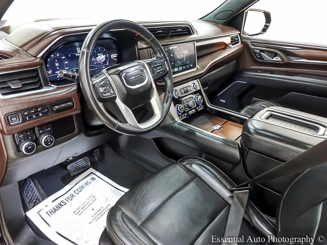 GMC Yukon Denali 4WD 2022