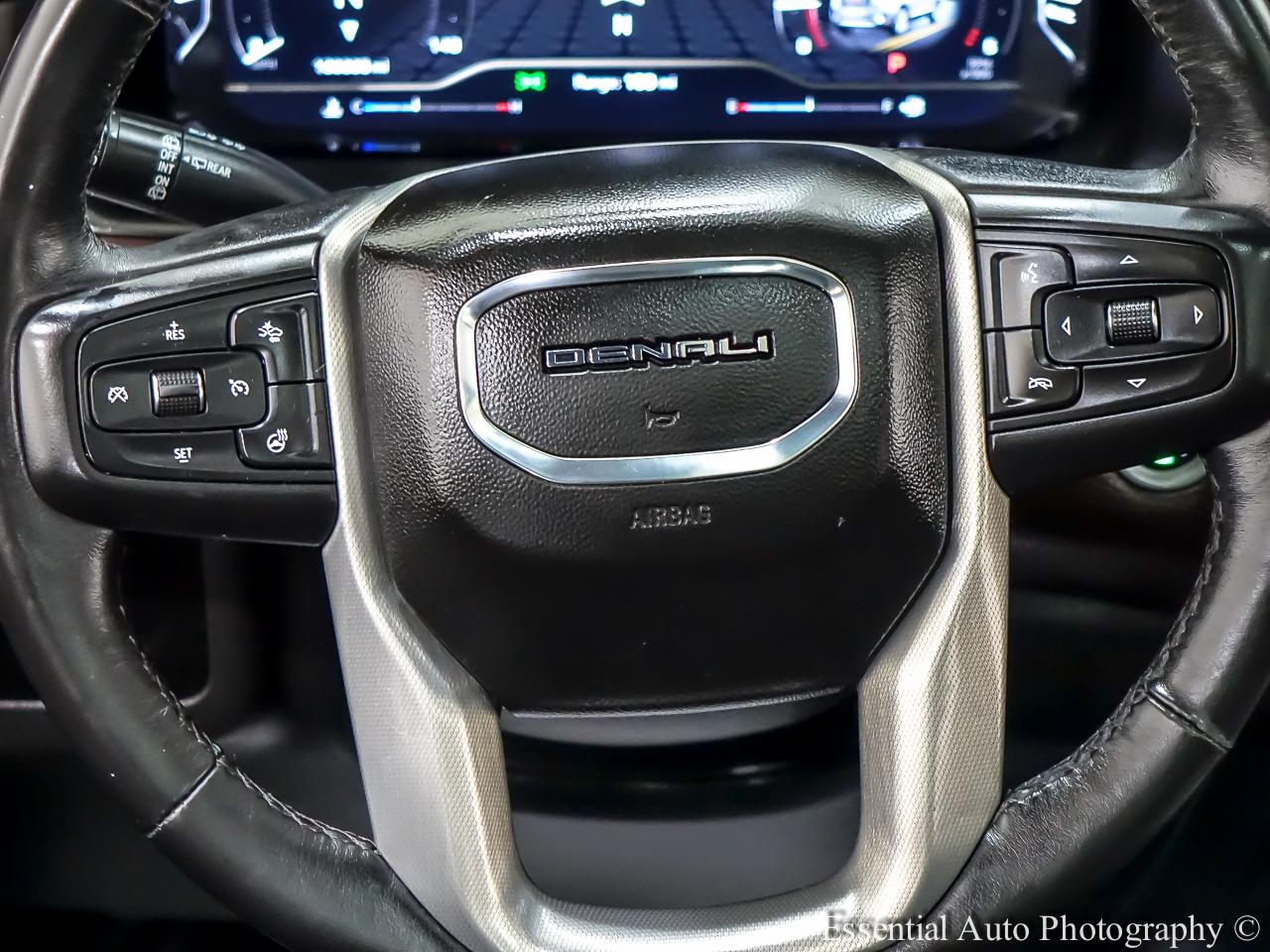 GMC Yukon Denali 4WD 2022