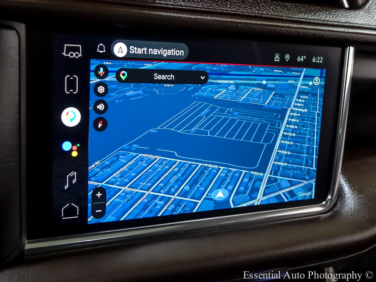 GMC Yukon Denali 4WD 2022